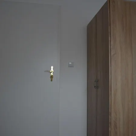 Lekoma * Niedergorsdorf